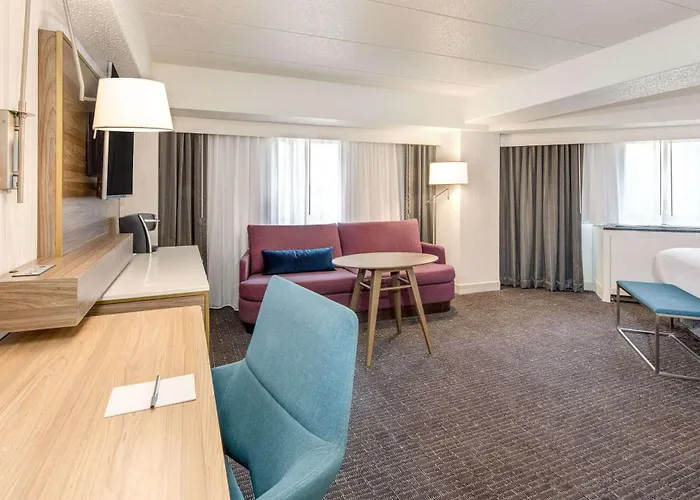 Sonesta Downtown 4*