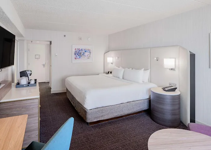 Sonesta Downtown Hotel 4*